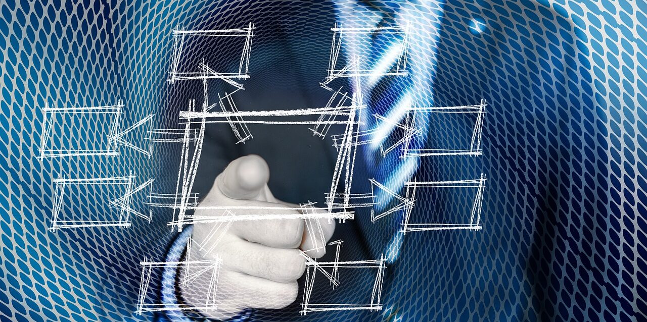 businessman-3075837_1280